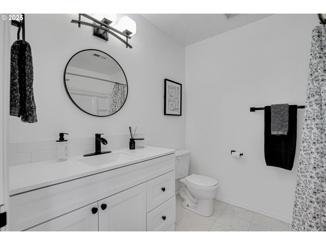 1396 Sw 22ND Ter, Gresham, OR 97080