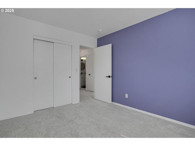 1396 Sw 22ND Ter, Gresham, OR 97080