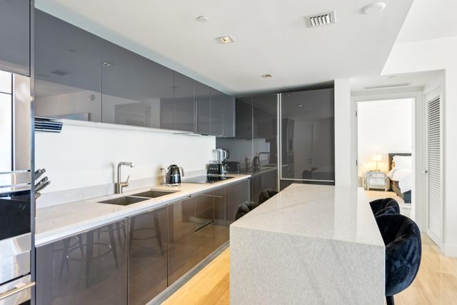1451 BRICKELL Avenue 1202, Miami, FL 33131