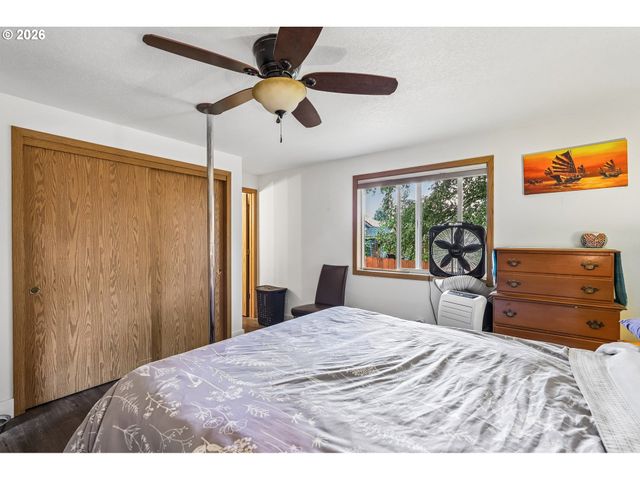 608 Se SUMNER St, Camas, WA 98607