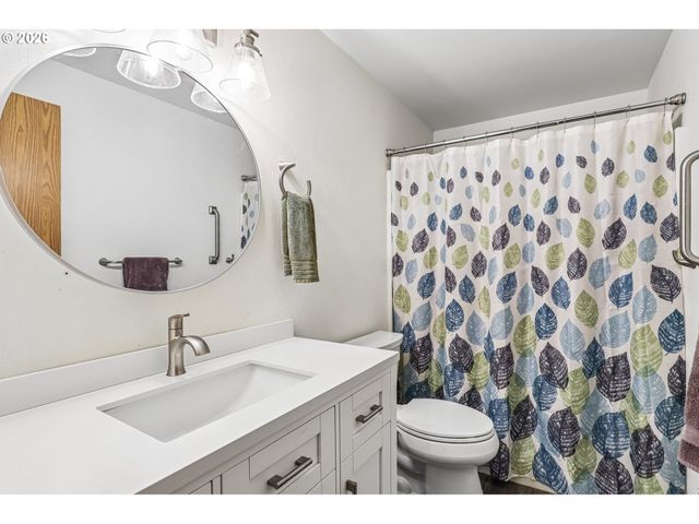 608 Se SUMNER St, Camas, WA 98607