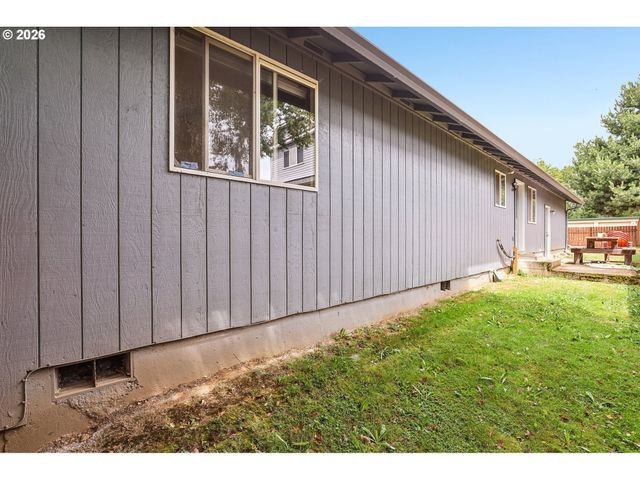 608 Se SUMNER St, Camas, WA 98607