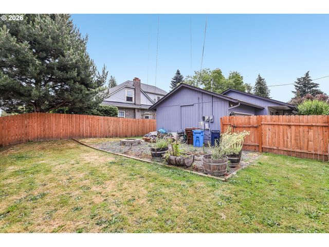 608 Se SUMNER St, Camas, WA 98607