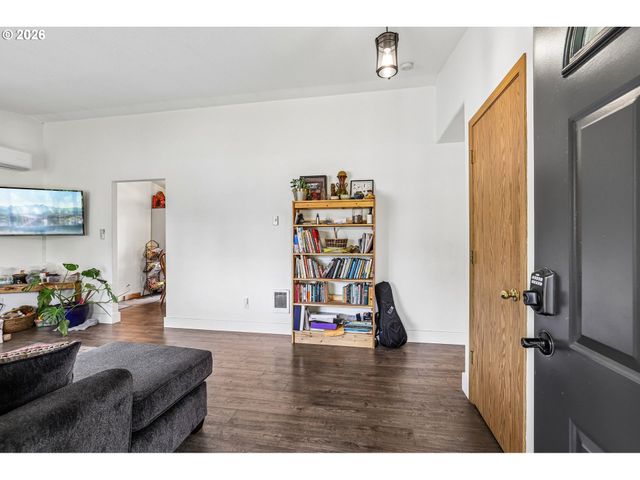 608 Se SUMNER St, Camas, WA 98607