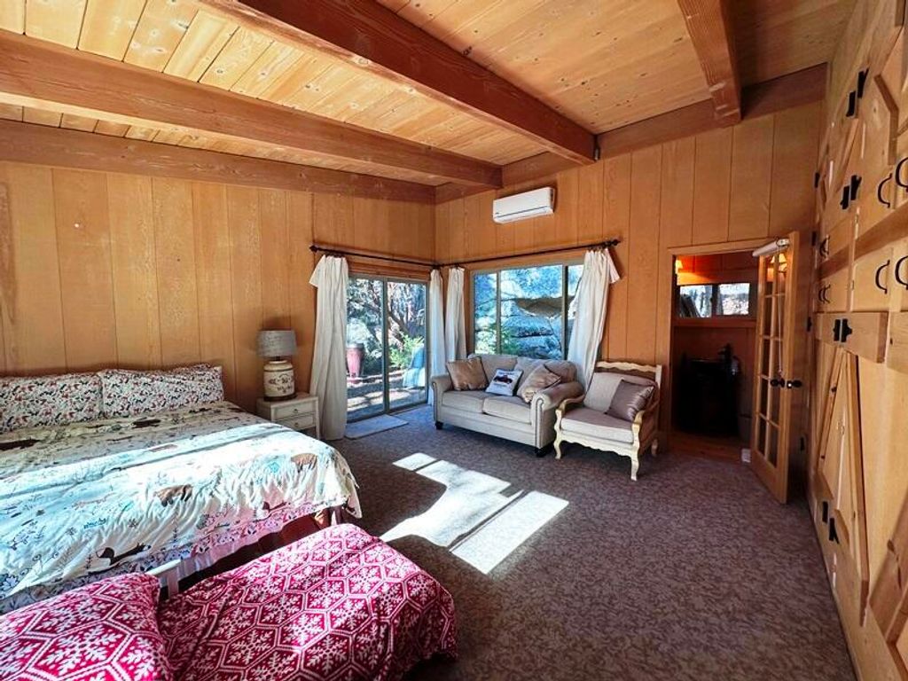 Image 31 of property listing at 25630 Sunrise Drive, Idyllwild, CA 92549