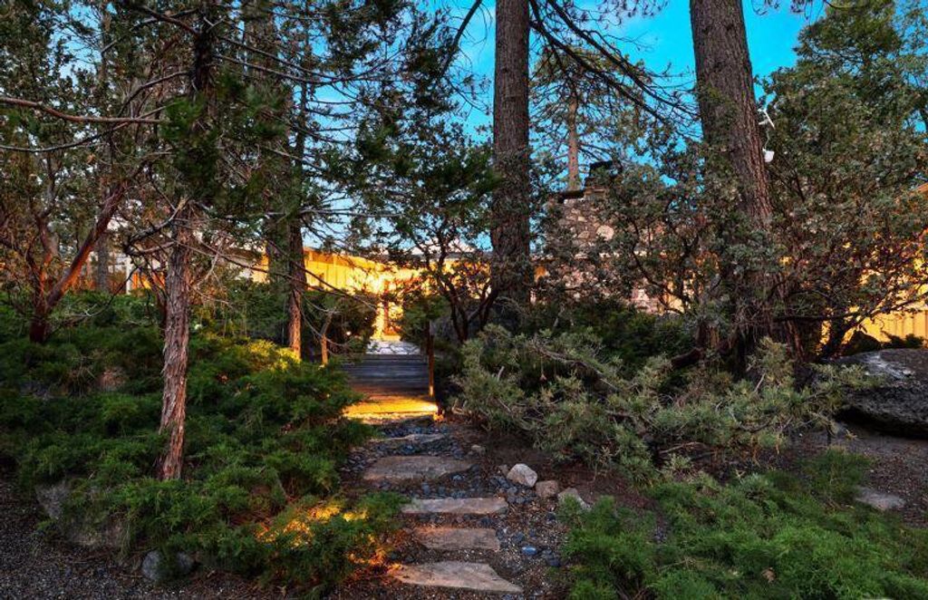 Image 41 of property listing at 25630 Sunrise Drive, Idyllwild, CA 92549