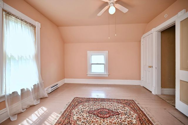 653 Johnson Street, Winona, MN 55987