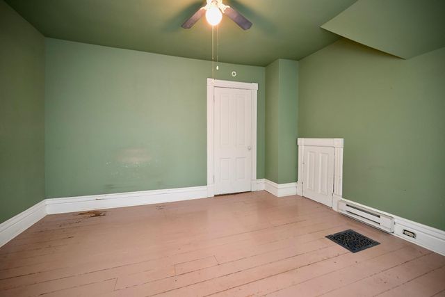 653 Johnson Street, Winona, MN 55987