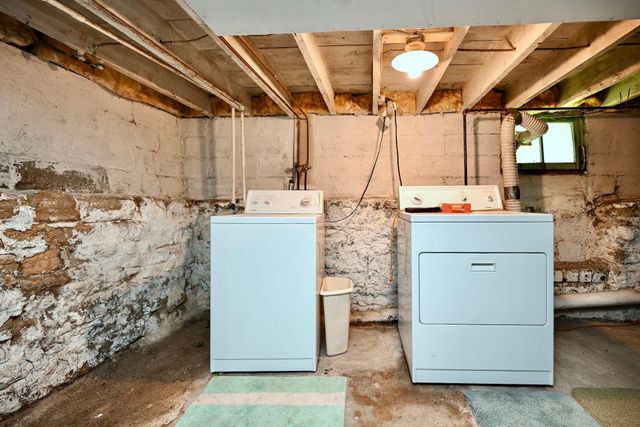 653 Johnson Street, Winona, MN 55987