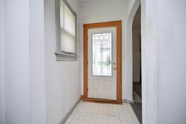 653 Johnson Street, Winona, MN 55987