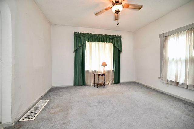 653 Johnson Street, Winona, MN 55987