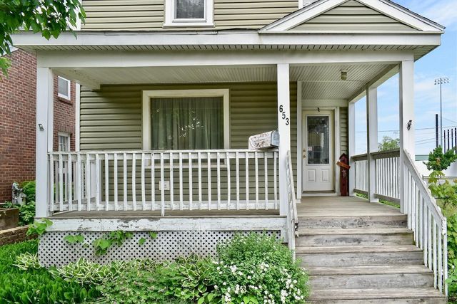 653 Johnson Street, Winona, MN 55987