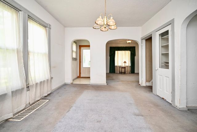 653 Johnson Street, Winona, MN 55987