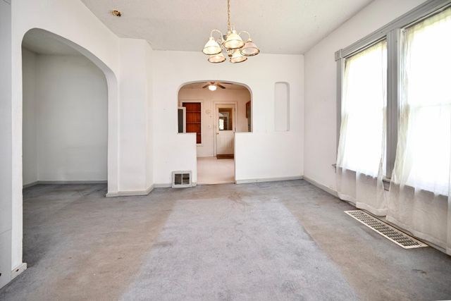 653 Johnson Street, Winona, MN 55987