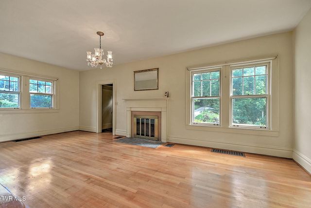 105 Spencer Street, Greeneville, TN 37745