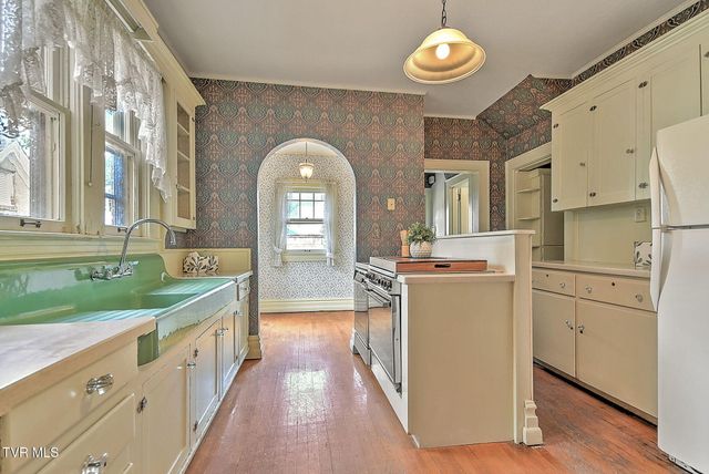 105 Spencer Street, Greeneville, TN 37745