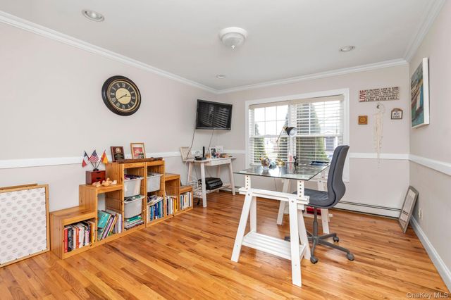 703 Neptune Boulevard, Long Beach, NY 11561