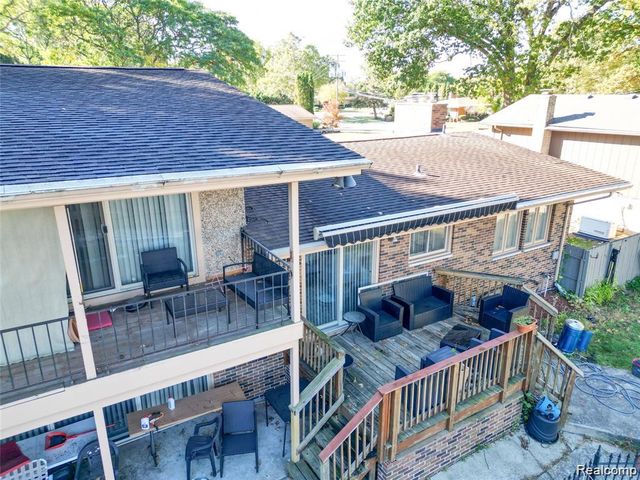 17160 Westland Avenue, Southfield, MI 48075