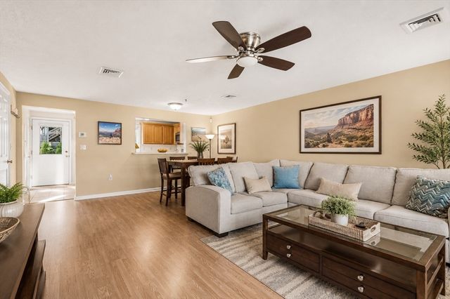 6 Colebrook Blvd 7, Whitman, MA 02382