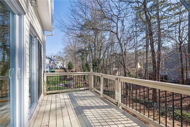 9165 Nesbit Ferry Road 39, Alpharetta, GA 30022