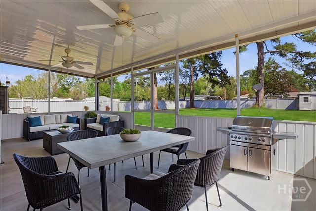 12 Walnut Street, Bloomingdale, GA 31302