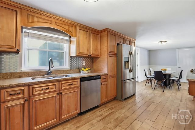 12 Walnut Street, Bloomingdale, GA 31302