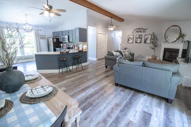 5466 McCool Road, Boonville, IN 47601