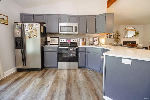 5466 McCool Road, Boonville, IN 47601