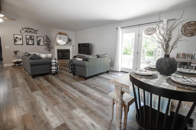 5466 McCool Road, Boonville, IN 47601