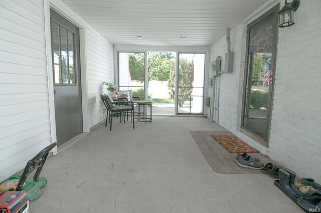 5466 McCool Road, Boonville, IN 47601