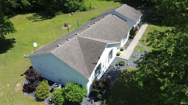 5466 McCool Road, Boonville, IN 47601