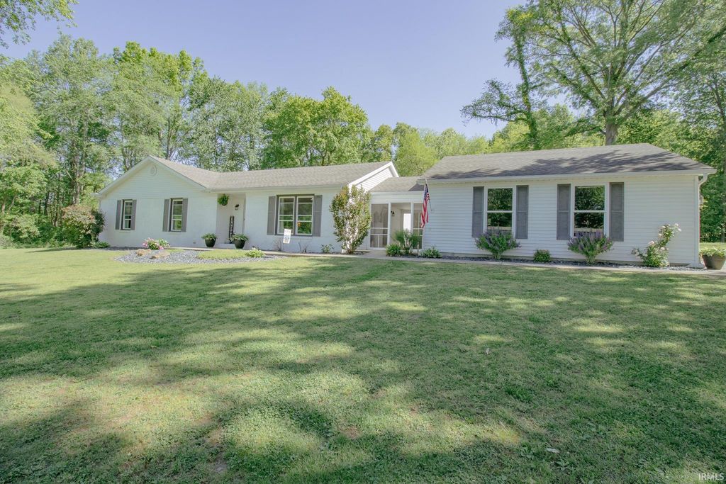 5466 McCool Road, Boonville, IN 47601