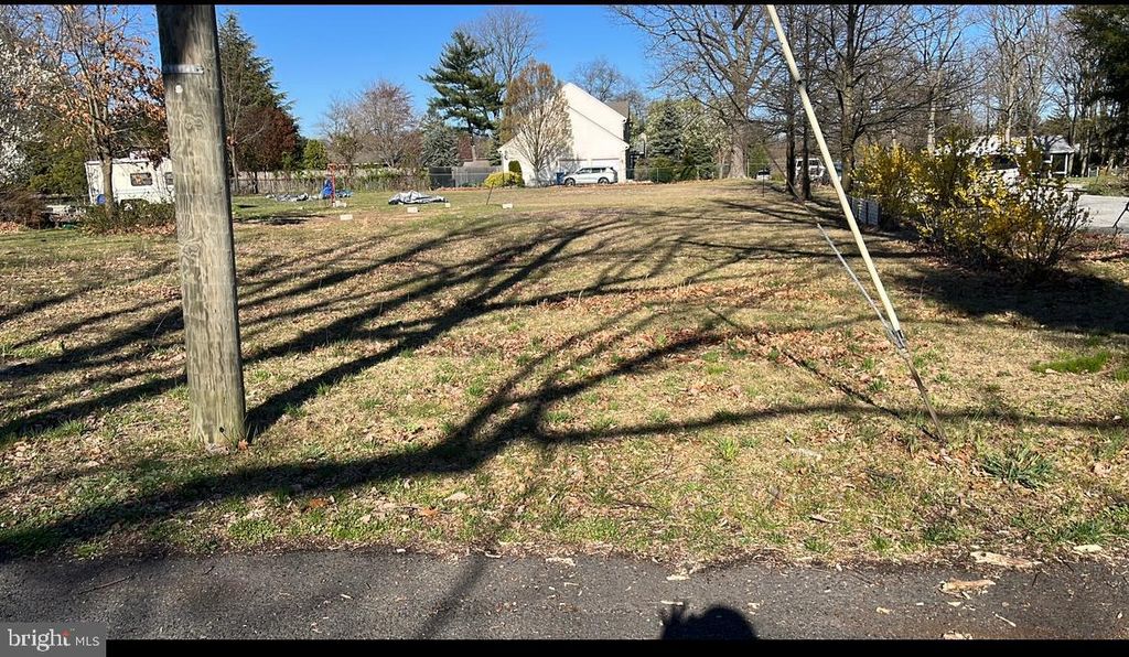 1561 LAFAYETTE ST, West Deptford, NJ 08086