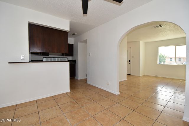 304 MARICELA Drive, El Paso, TX 79915