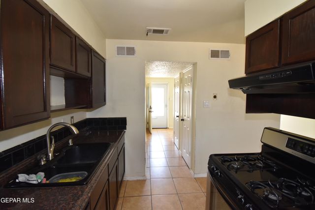 304 MARICELA Drive, El Paso, TX 79915