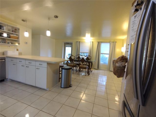 312 W CORNELIUS CIRCLE, Sarasota, FL 34232