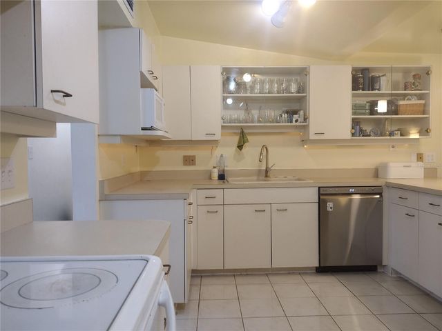 312 W CORNELIUS CIRCLE, Sarasota, FL 34232