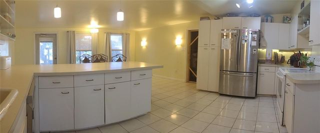 312 W CORNELIUS CIRCLE, Sarasota, FL 34232