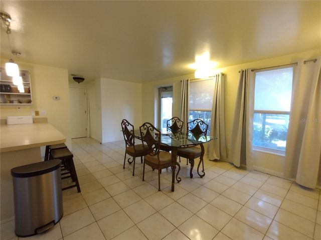 312 W CORNELIUS CIRCLE, Sarasota, FL 34232