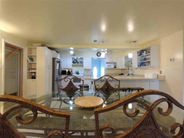 312 W CORNELIUS CIRCLE, Sarasota, FL 34232