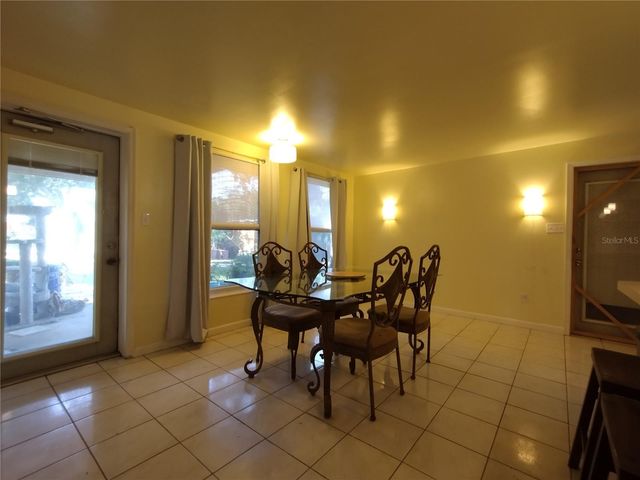 312 W CORNELIUS CIRCLE, Sarasota, FL 34232