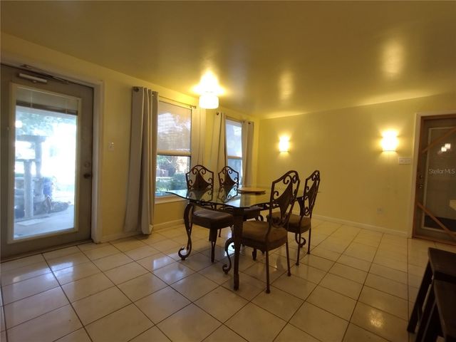 312 W CORNELIUS CIRCLE, Sarasota, FL 34232