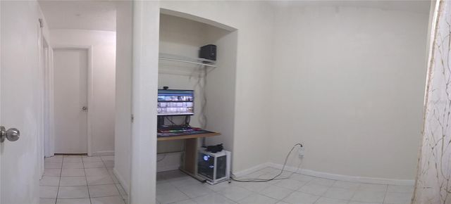 312 W CORNELIUS CIRCLE, Sarasota, FL 34232