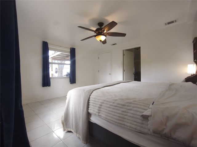 312 W CORNELIUS CIRCLE, Sarasota, FL 34232