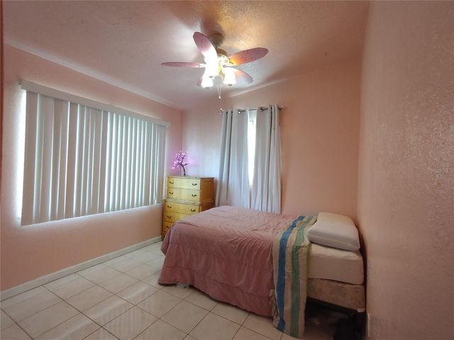 312 W CORNELIUS CIRCLE, Sarasota, FL 34232