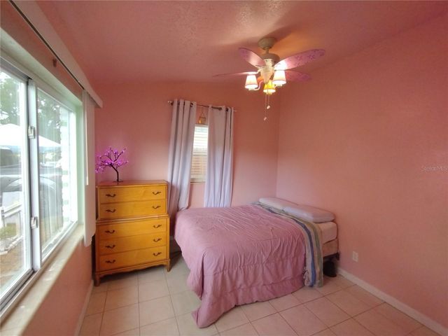 312 W CORNELIUS CIRCLE, Sarasota, FL 34232