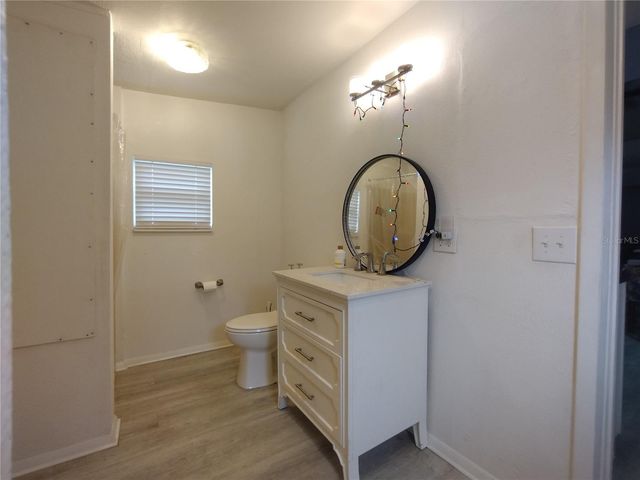 312 W CORNELIUS CIRCLE, Sarasota, FL 34232