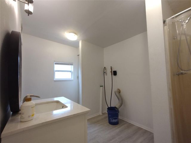 312 W CORNELIUS CIRCLE, Sarasota, FL 34232