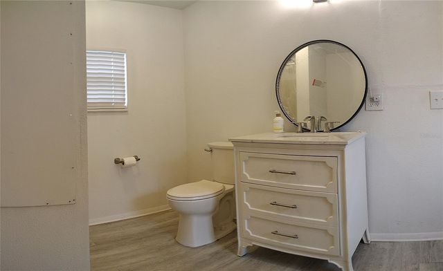 312 W CORNELIUS CIRCLE, Sarasota, FL 34232