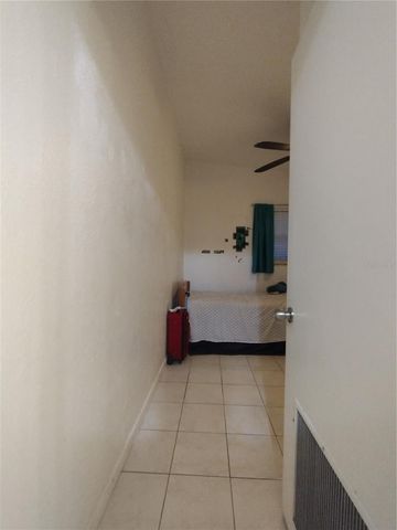 312 W CORNELIUS CIRCLE, Sarasota, FL 34232